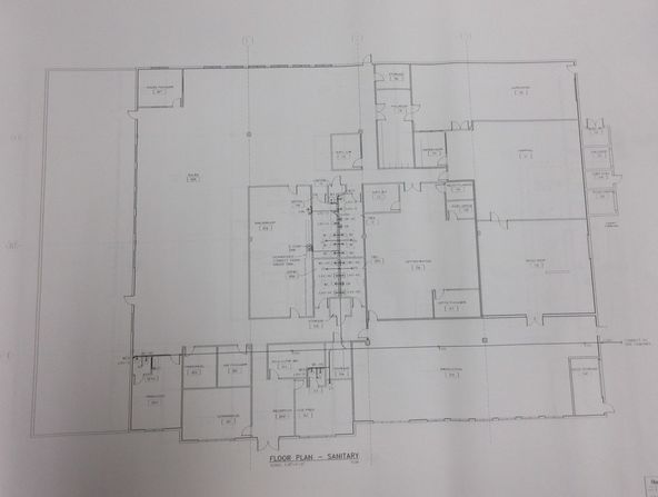 In the News Inc. Industrial Manuf. Flex Building: 8517 Sunstate St, Tampa, FL 33634